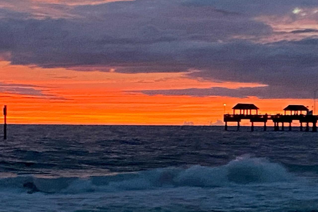 Oceanfront Condo With Balcony And Stunning Views! Clearwater Beach Esterno foto