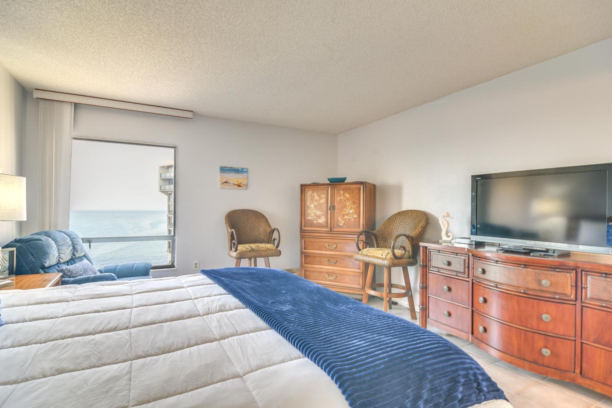 Oceanfront Condo With Balcony And Stunning Views! Clearwater Beach Esterno foto