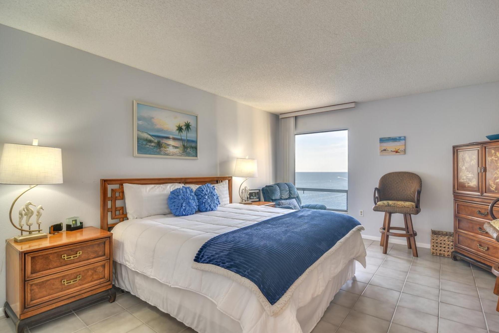 Oceanfront Condo With Balcony And Stunning Views! Clearwater Beach Esterno foto